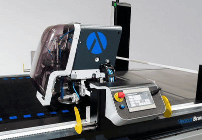 Agility and Savings in the Cutting Process of your Apparel Company 2 Cabezal y Panel NeoCut