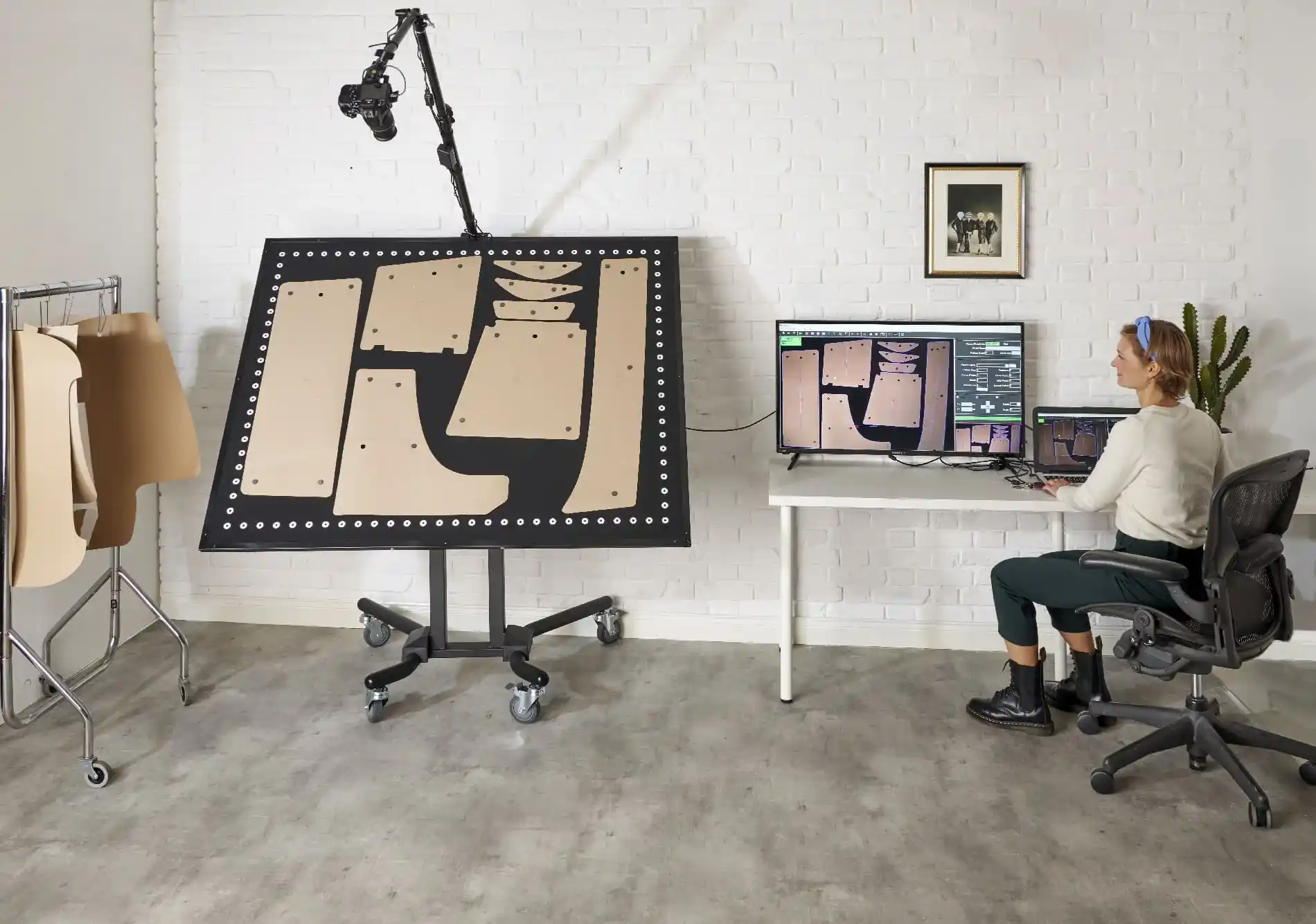V-Shoot Camera Digitizing System 1 Digitize Your Patterns with Speed and Accuracy